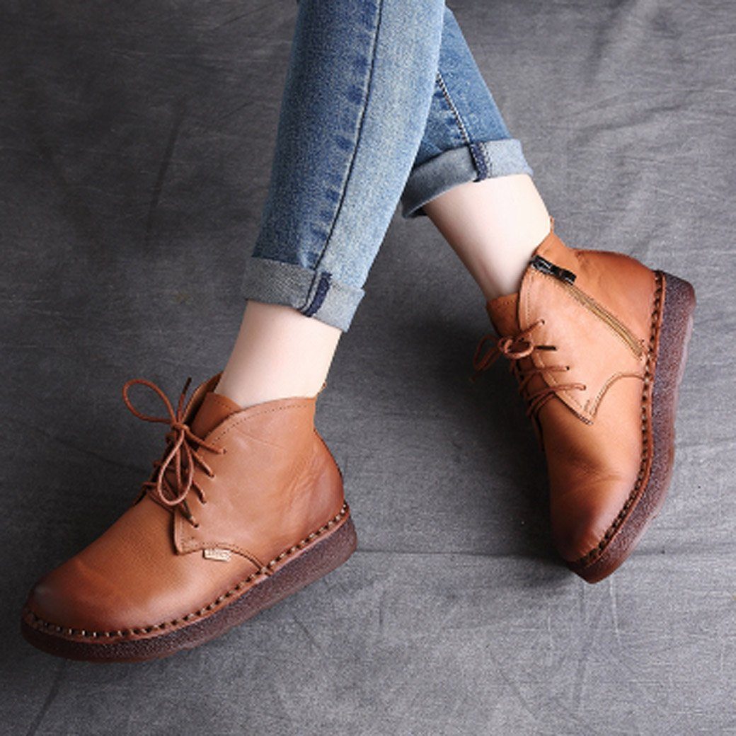 Graceful Orthopedic Boots for Modern Look