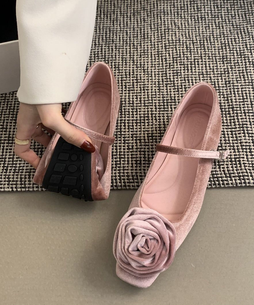 Graceful Orthopedic Shoes for Modern Look