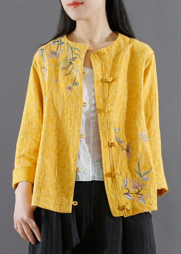Classic Vintage Coat with a Flattering Fit