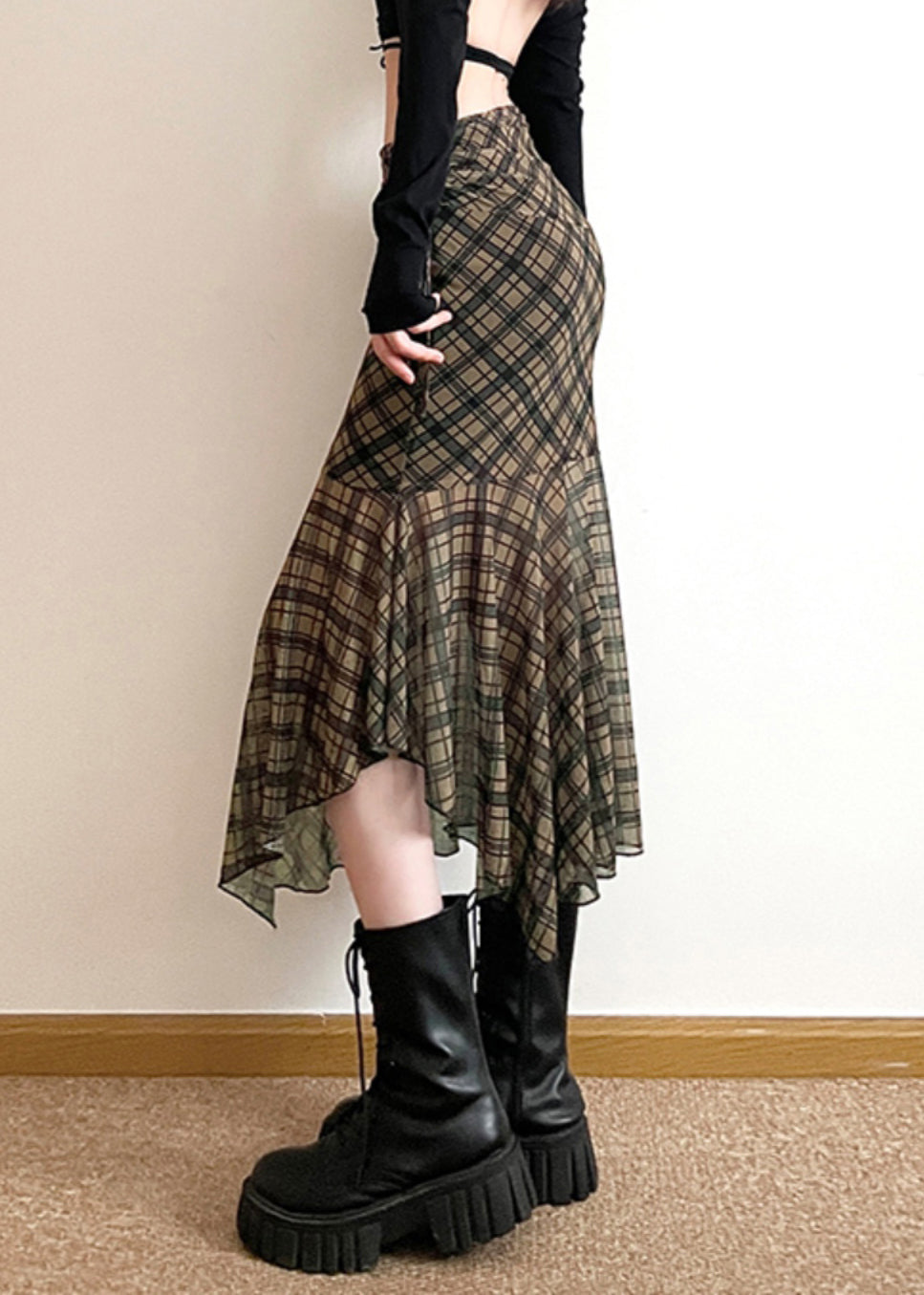 Classic Vintage Garment with a Flattering Fit