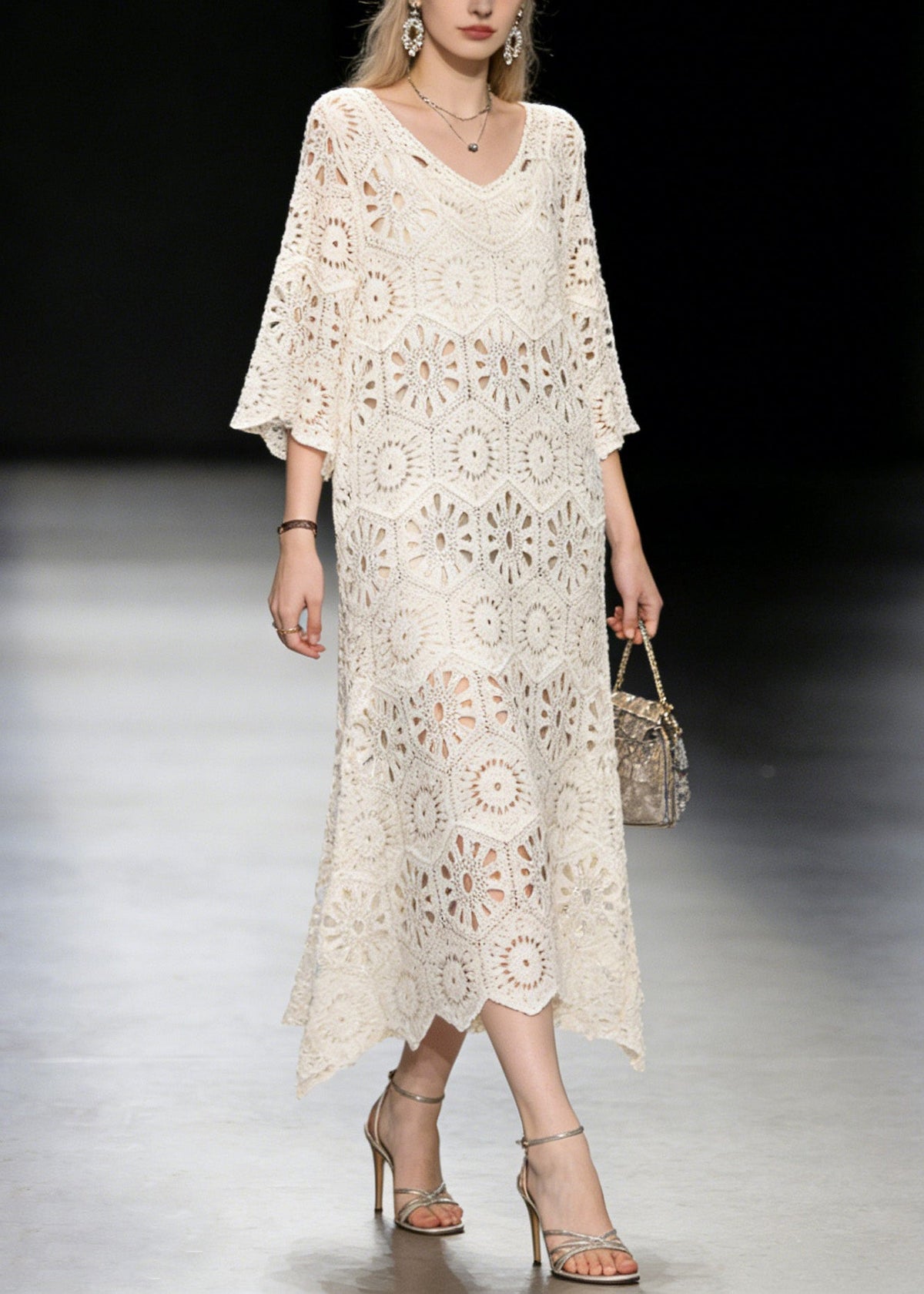 Beautifully Crafted Dress in a Classic Style