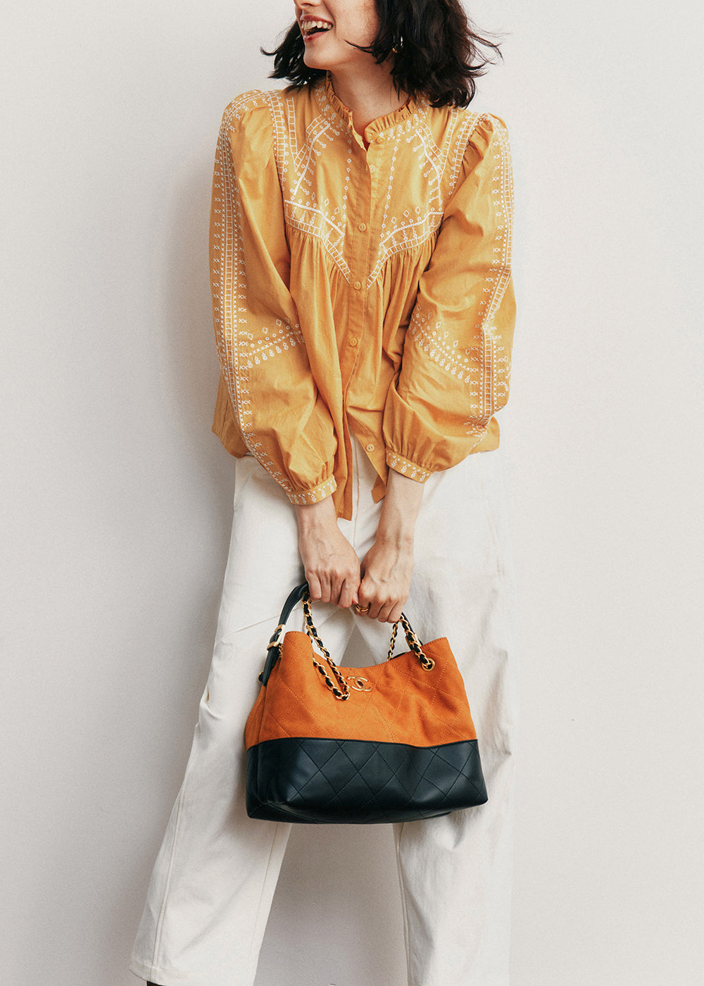 Classic Vintage Shirt with a Flattering Fit