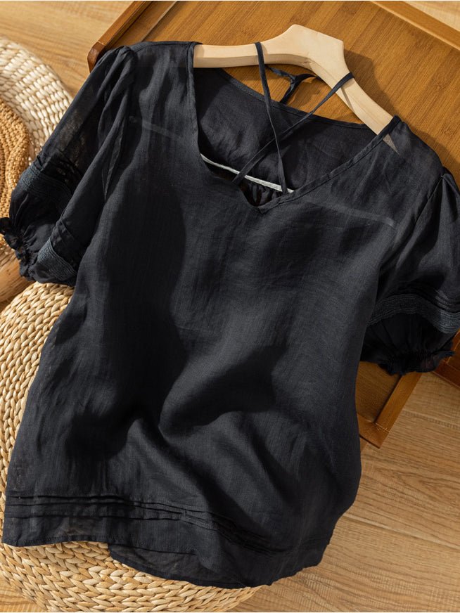 Sophisticated Blouse with a Clean Classic Look