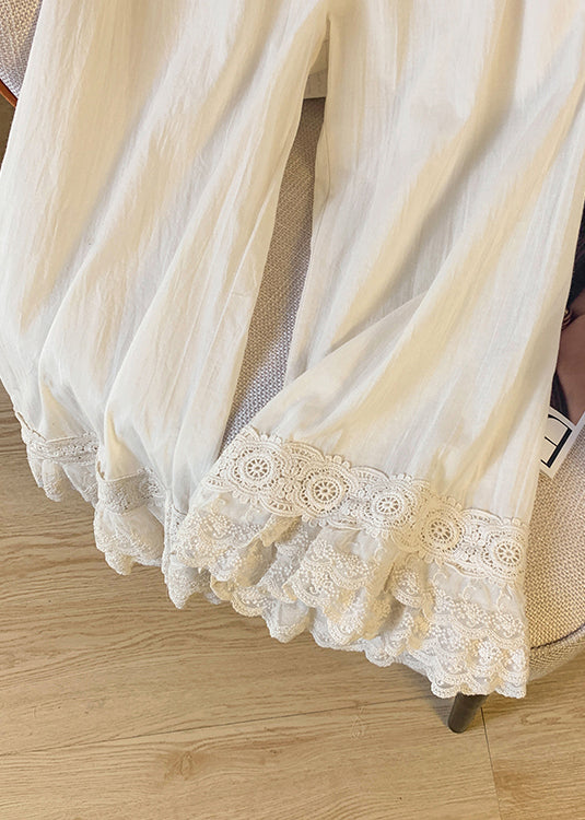 Classic Vintage Pants with a Flattering Fit