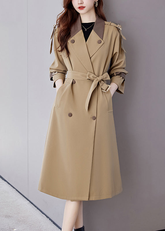 Classic Vintage Coat with a Flattering Fit