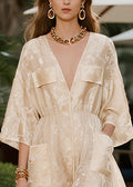 Well Tailored Dress with a Graceful Silhouette