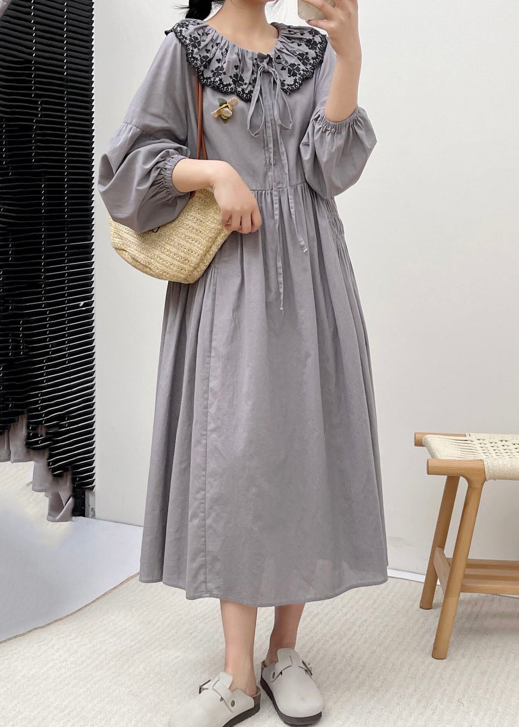 Sophisticated Dress with a Clean Classic Look
