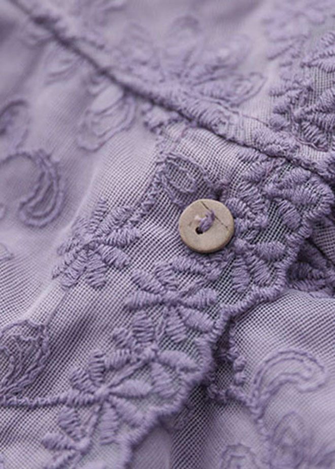 Effortlessly Elegant Top with a Timeless Design