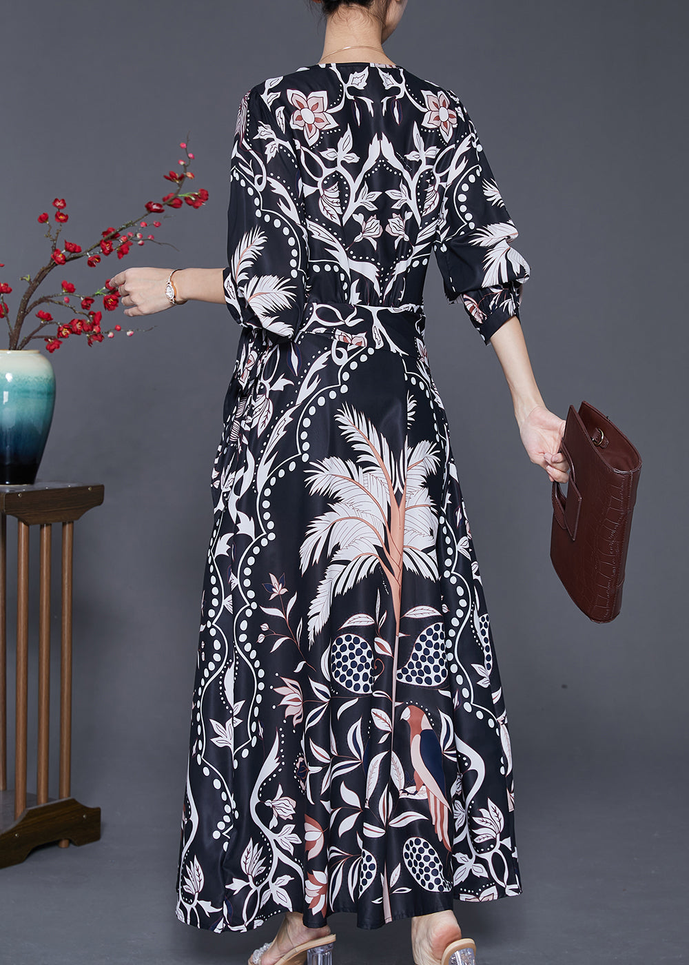 Polished Dress with an Effortless Classic Look