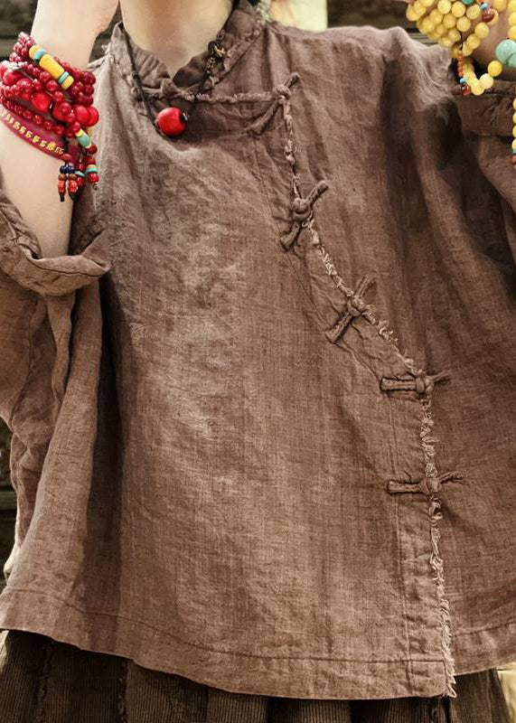 Effortlessly Elegant Top with a Timeless Design