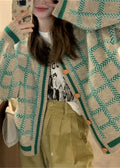 Elegantly Styled Coat for Everyday Wear