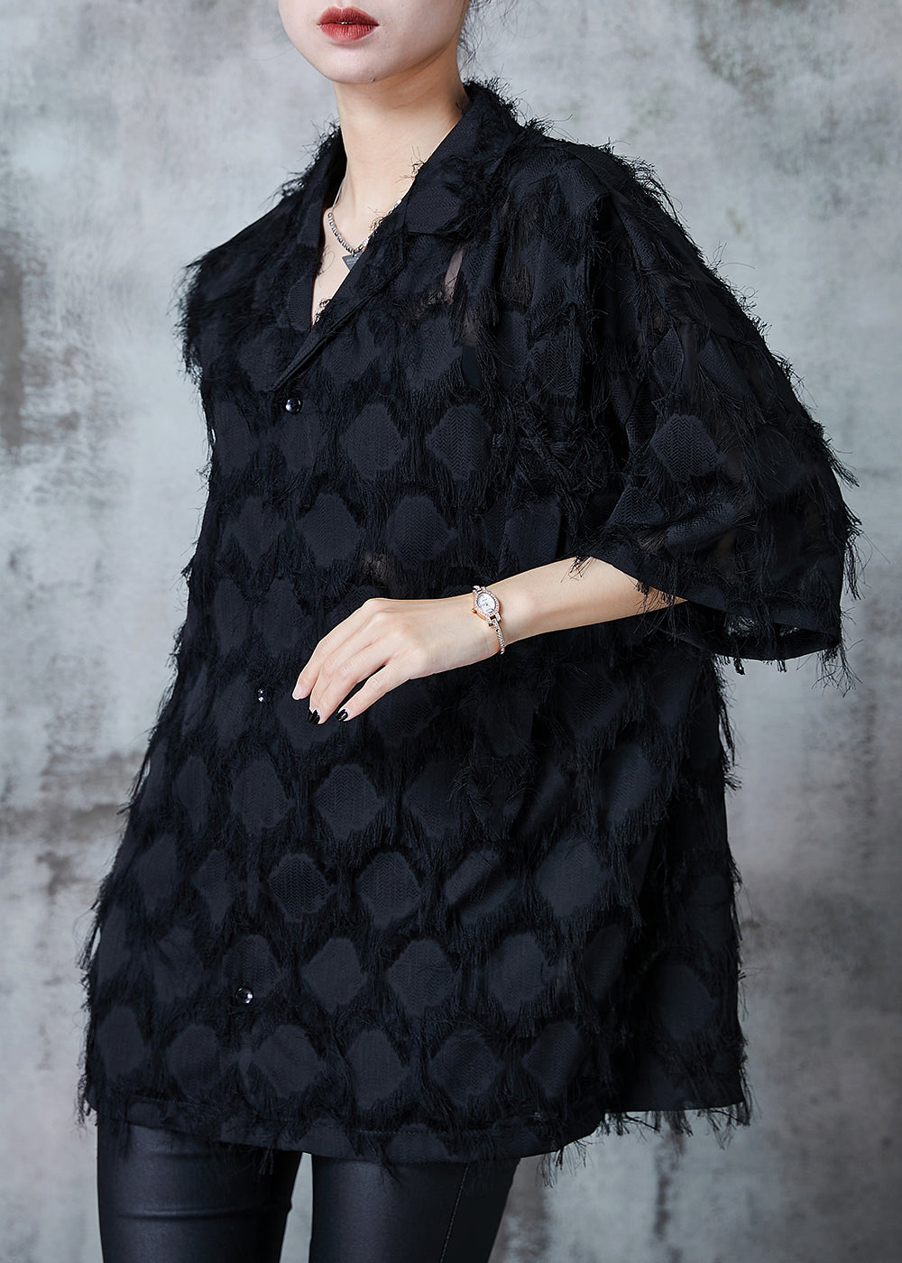 Well Tailored Shirt with a Graceful Silhouette