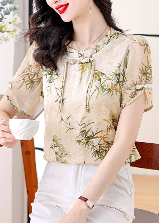 A Vintage Style Blouse with Delicate Timeless Details