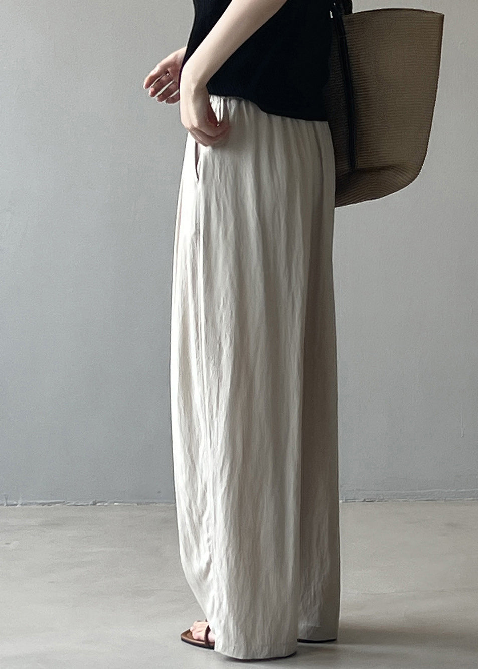 Sophisticated Pants with a Clean Classic Look