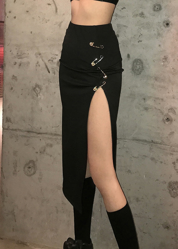 Sophisticated Garment with a Clean Classic Look