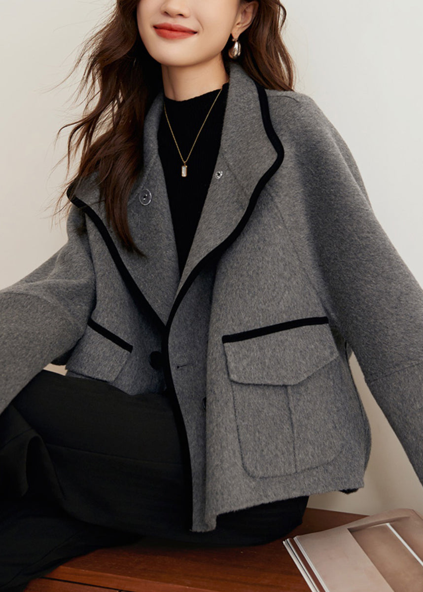 Beautifully Finished Coat in a Timeless Design