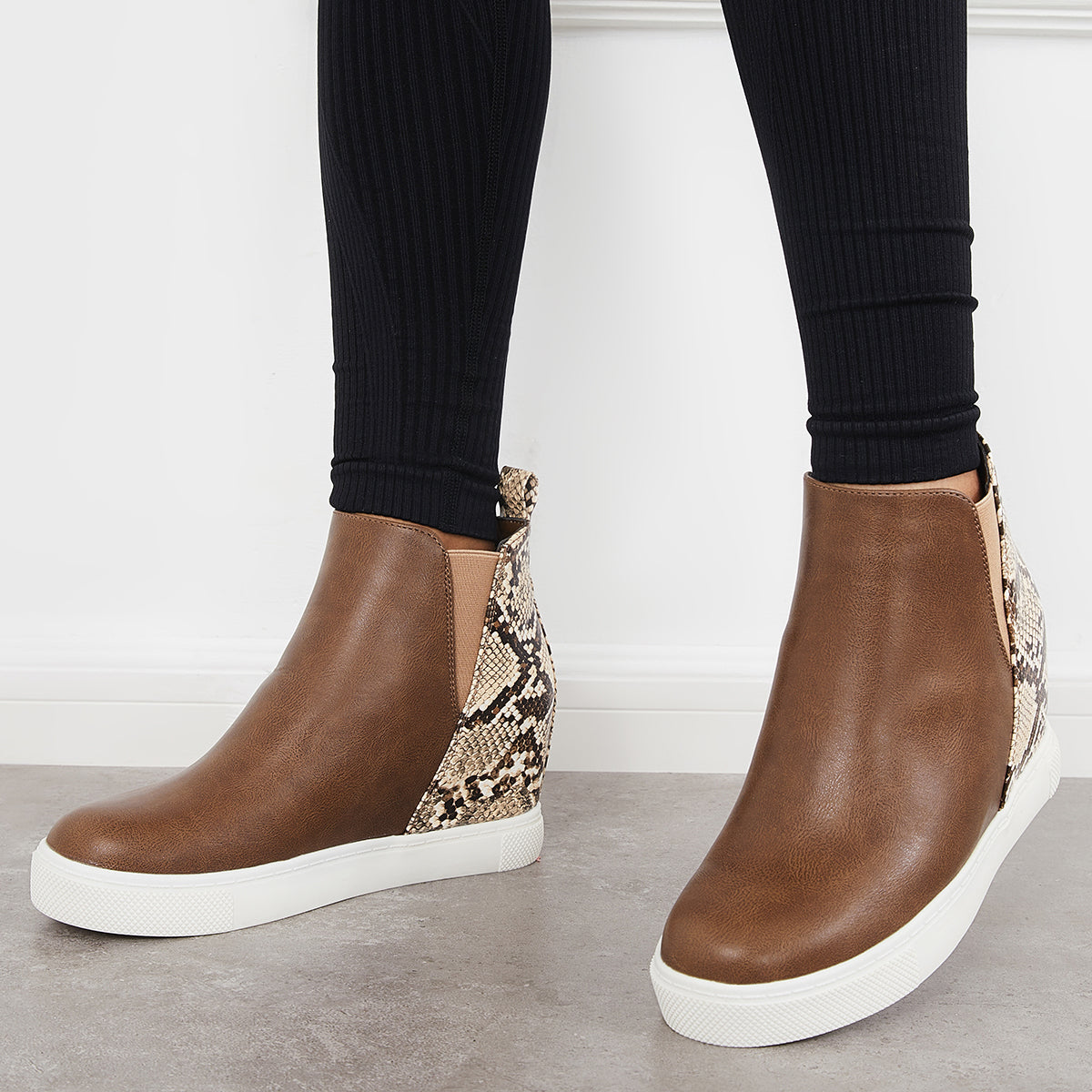 Chic Orthopedic Sneakers with Unique Design