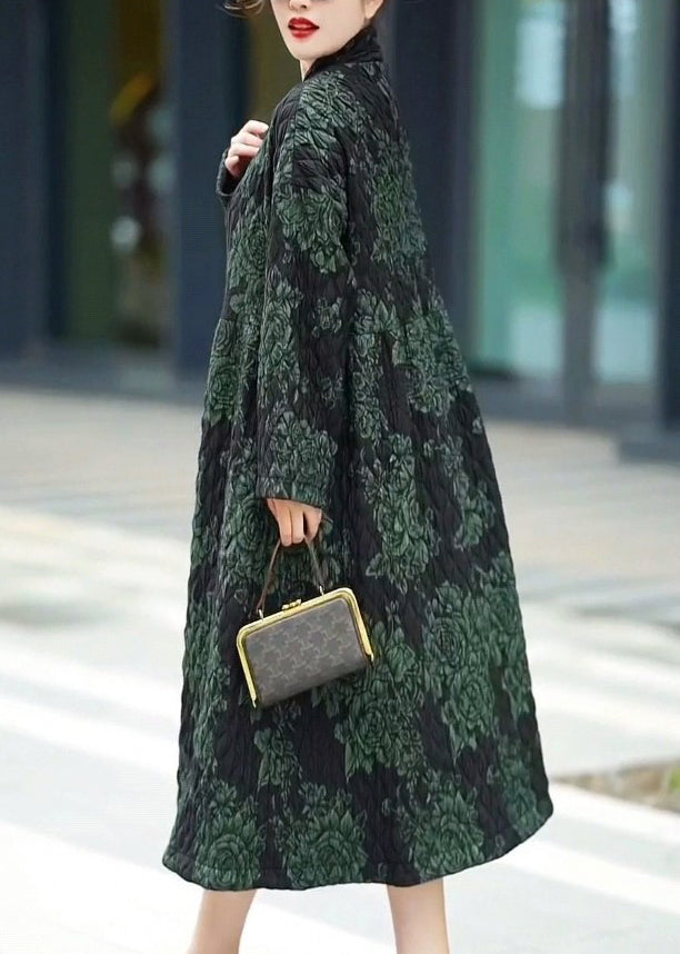 Beautifully Finished Coat in a Timeless Design