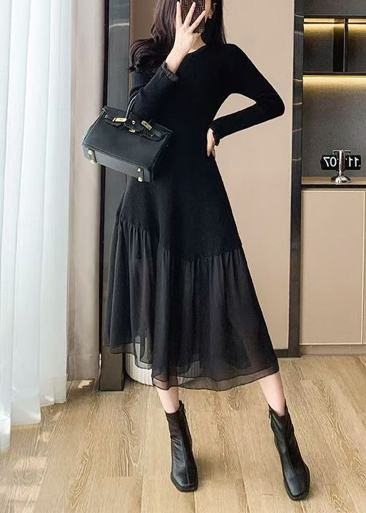 Well Tailored Sweater with a Graceful Silhouette