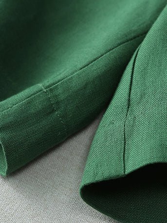 Sophisticated Garment with a Clean Classic Look