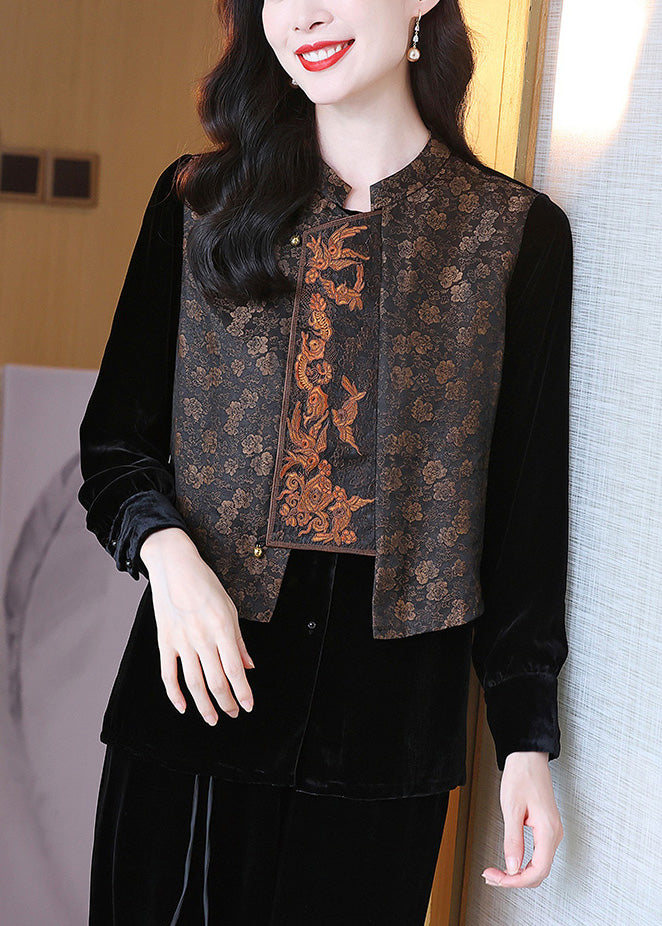 Classic Vintage & Enduringly Stylish Blouse