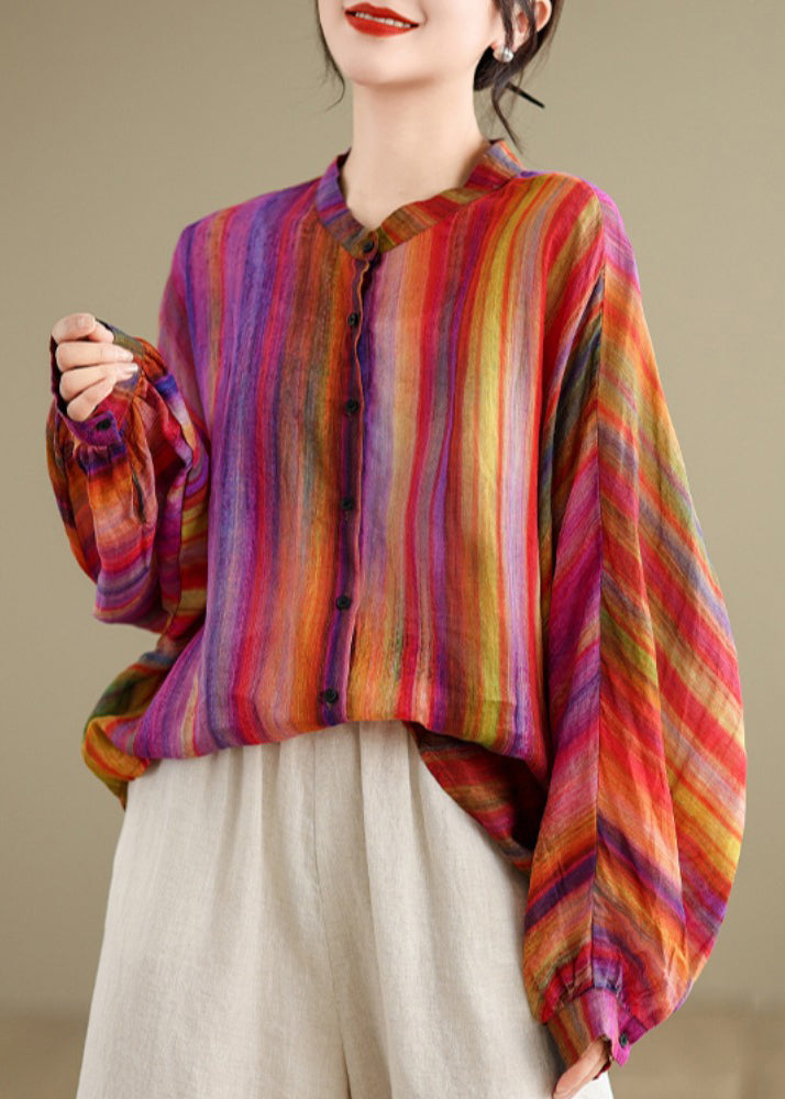 Classic Vintage Blouse with a Flattering Fit