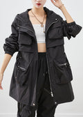 Well Tailored Coat with a Graceful Silhouette