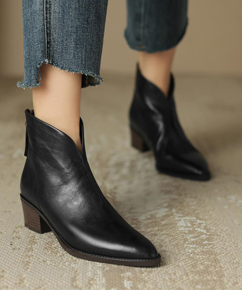 Graceful Orthopedic Boots for Modern Look
