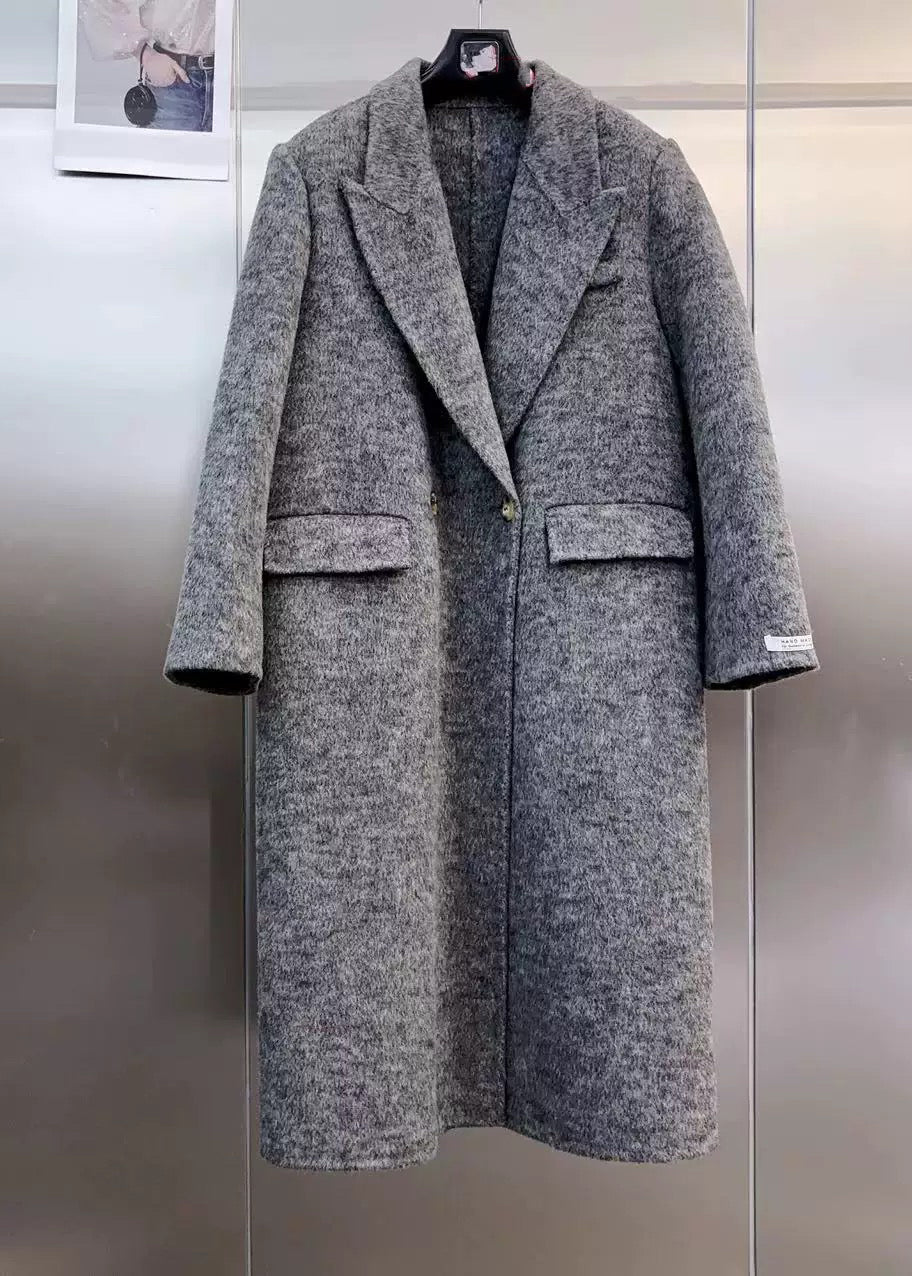 Sophisticated Coat with a Clean Classic Look