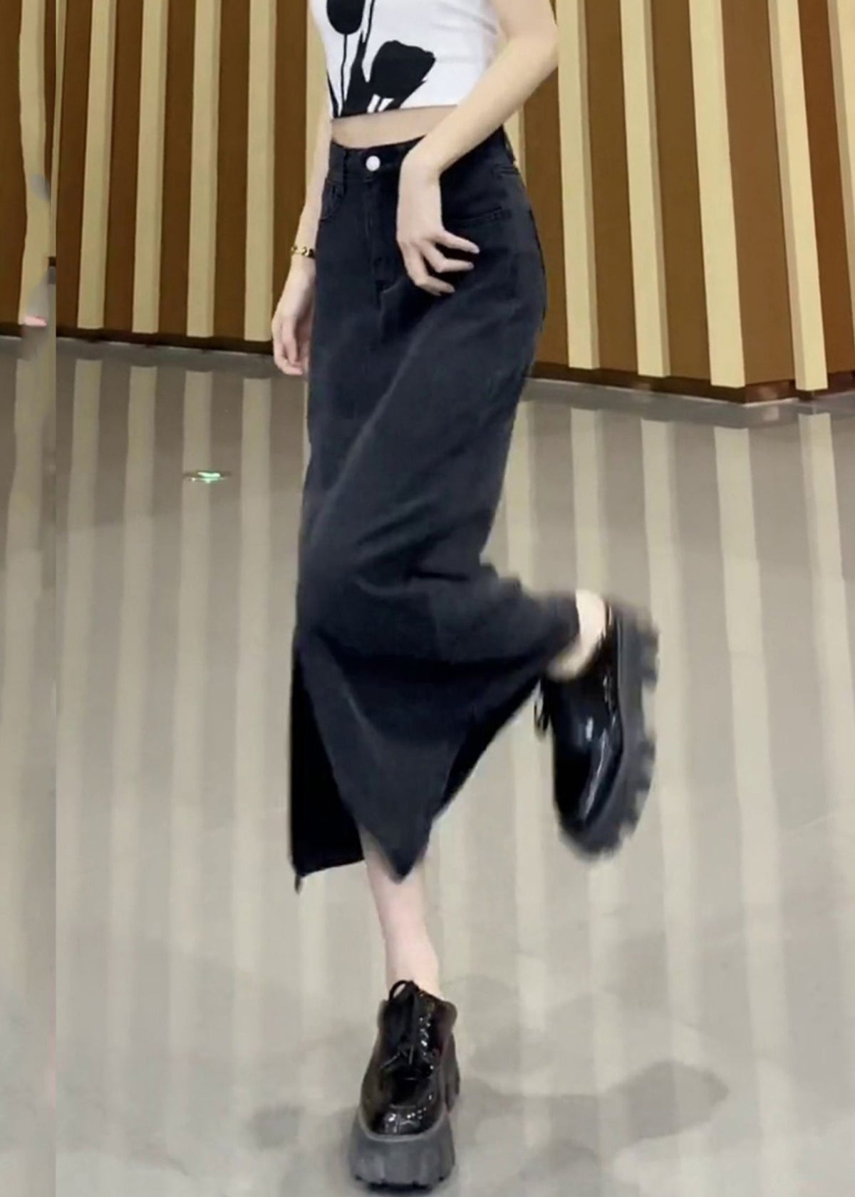 Polished Garment with an Effortless Classic Look
