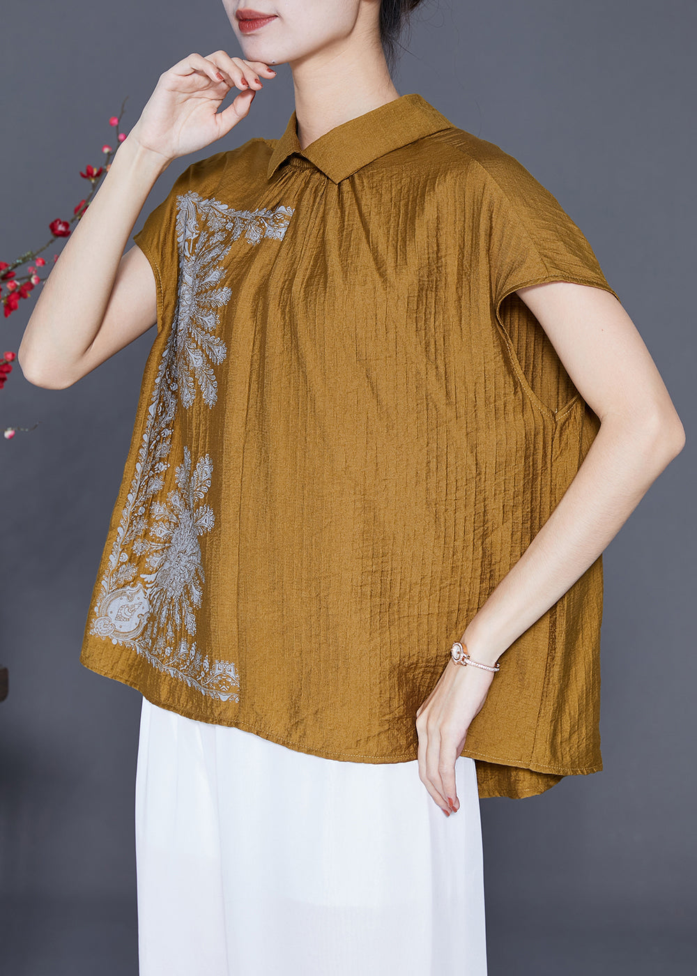 Elegantly Styled Shirt for Everyday Wear