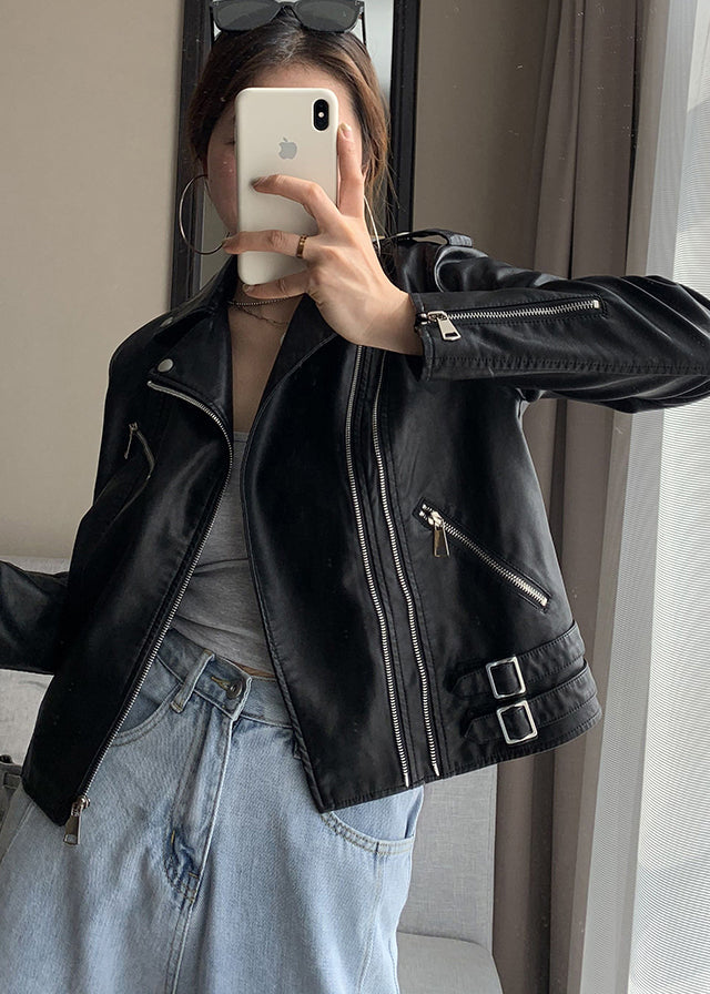 Classic Vintage Jacket with a Flattering Fit