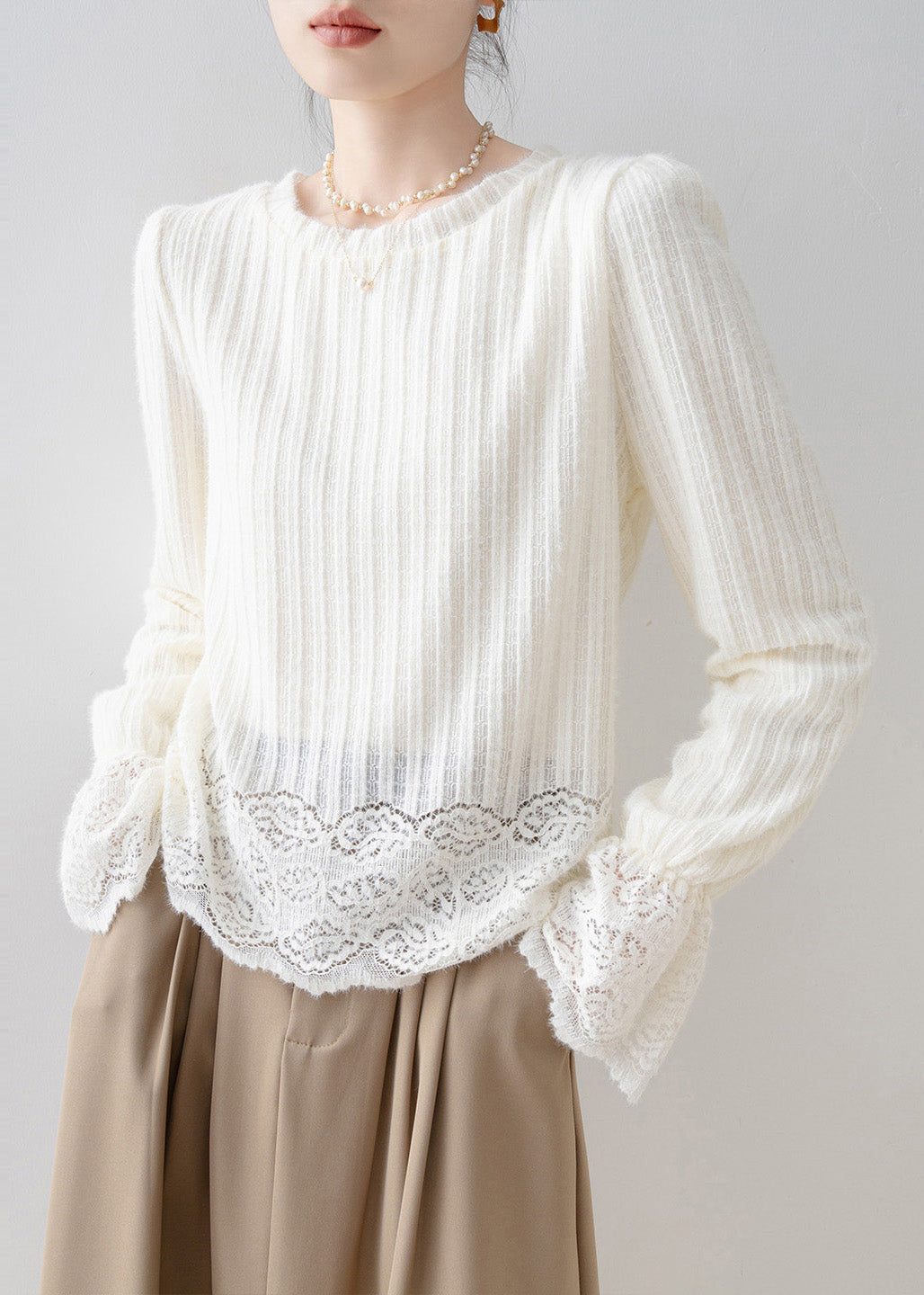 Classic Vintage Shirt with a Flattering Fit