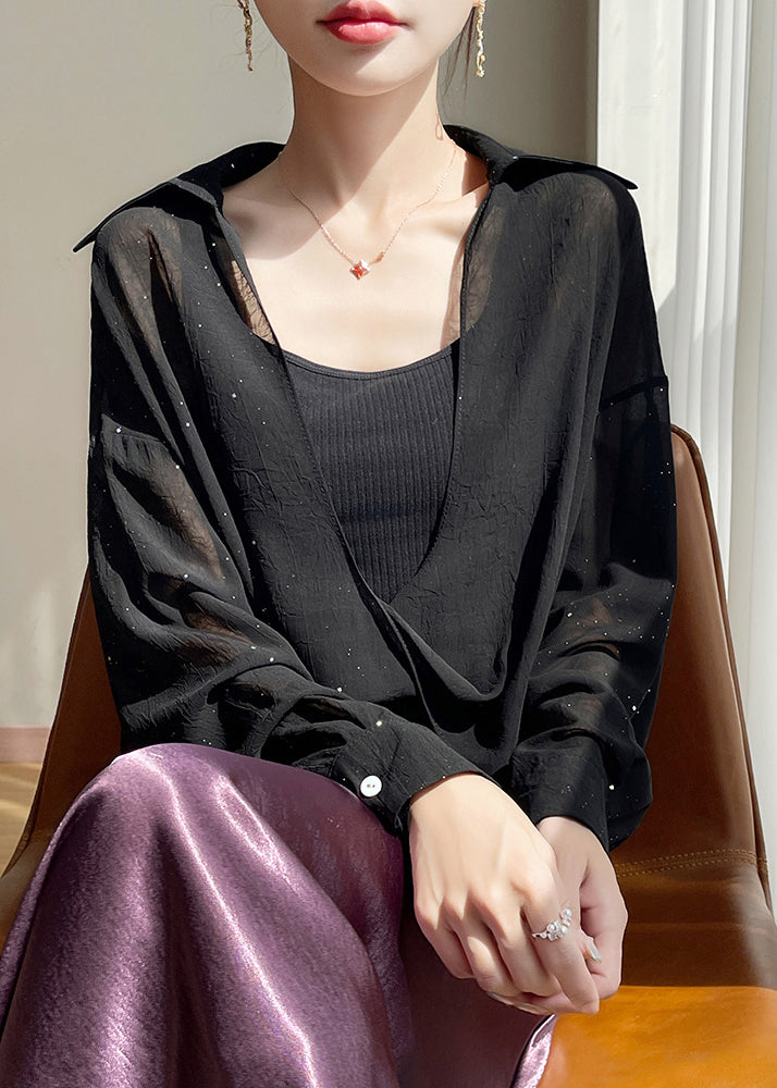 Classic Vintage Blouse with a Flattering Fit