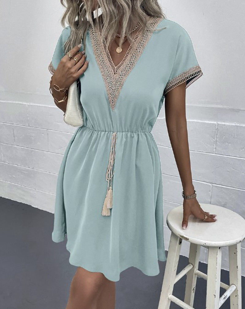 Beautifully Finished Dress in a Timeless Design