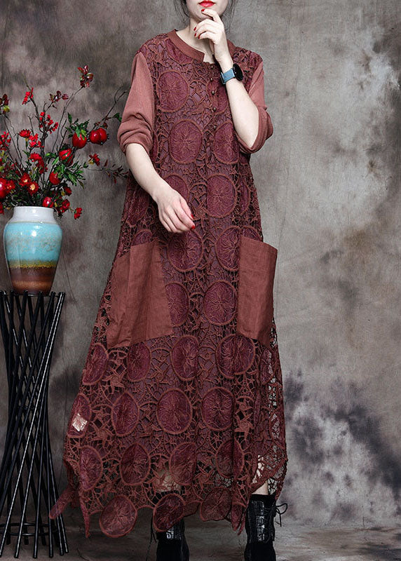 Beautifully Finished Dress in a Timeless Design