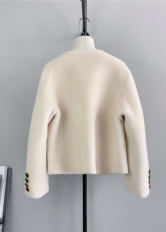 Beautifully Finished Coat in a Timeless Design