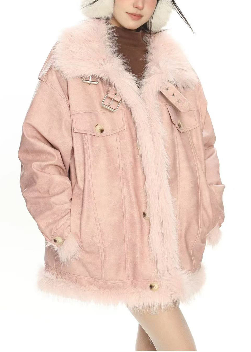Effortlessly Elegant Coat with a Timeless Design