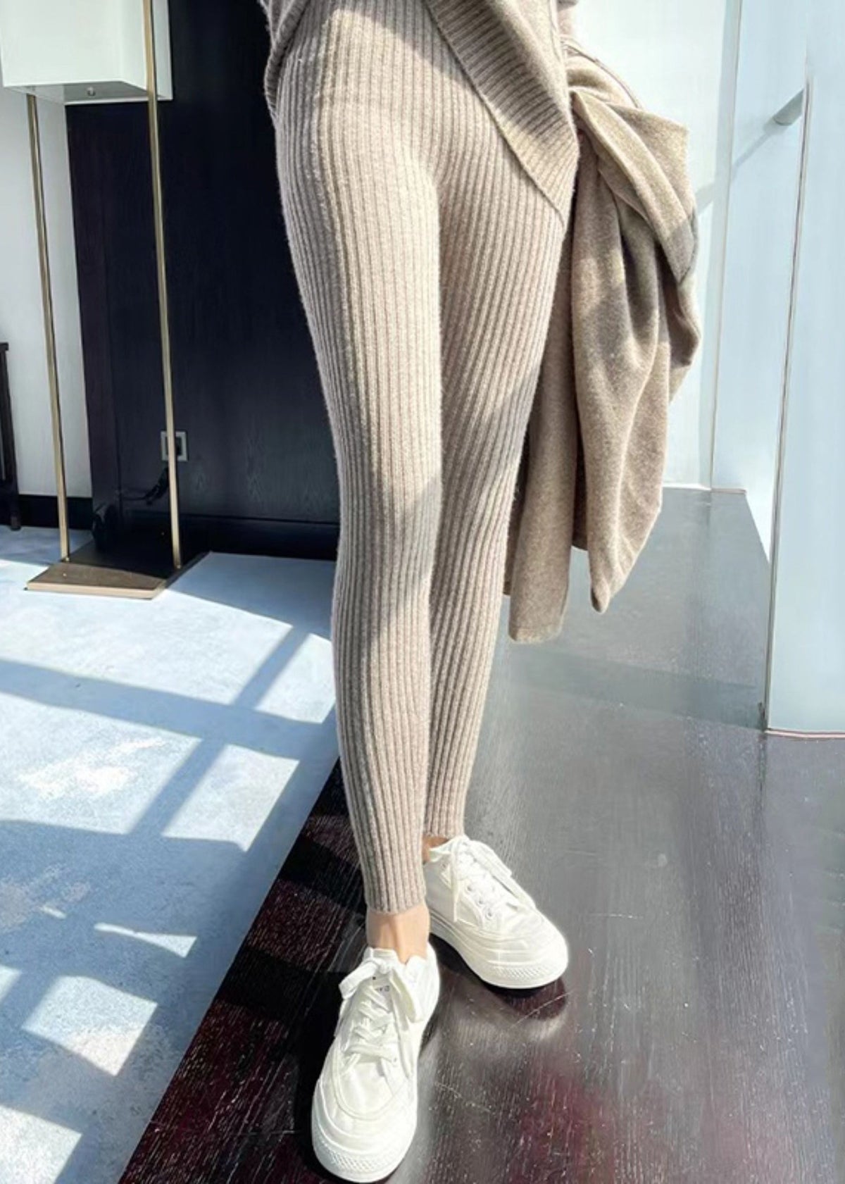 Gracefully Styled Pants for Any Occasion