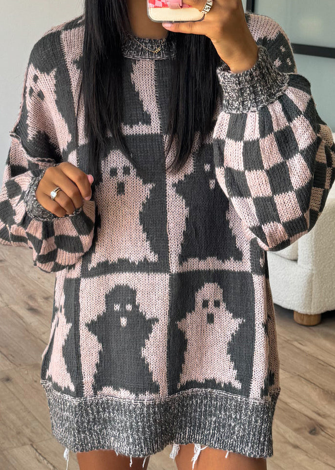 Classic Vintage Sweater with a Flattering Fit