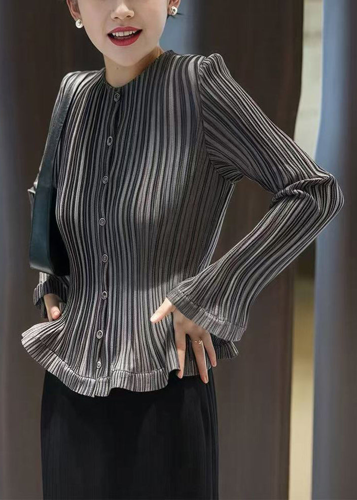Gracefully Styled Blouse for Any Occasion