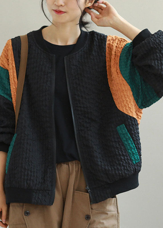 Effortlessly Elegant Jacket with a Timeless Design
