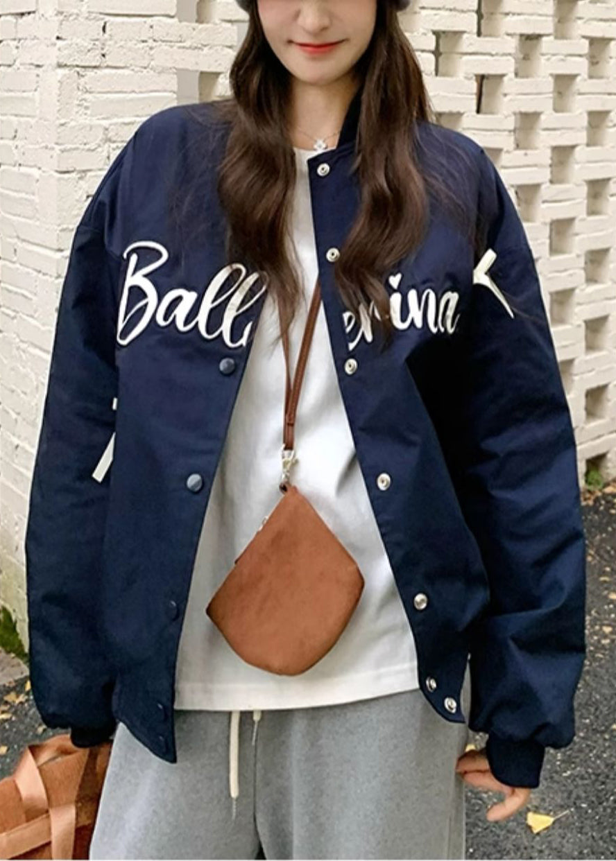 Effortlessly Elegant Jacket with a Timeless Design