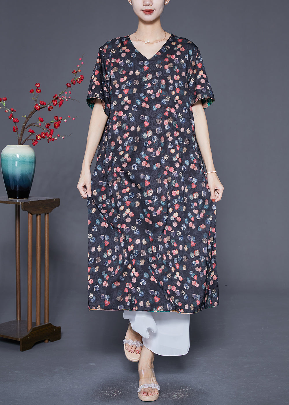 Sophisticated Dress with a Clean Classic Look