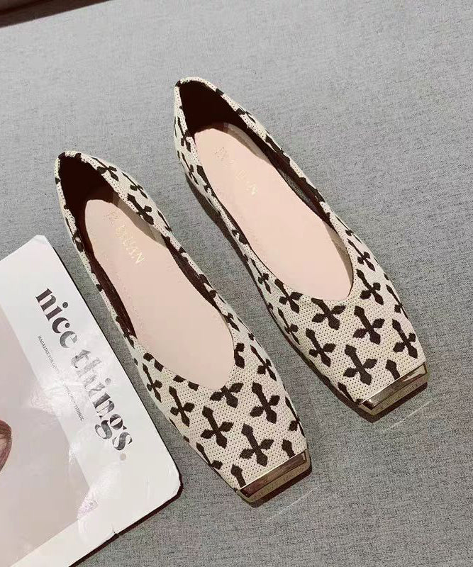 Chic Orthopedic Shoes with Unique Design