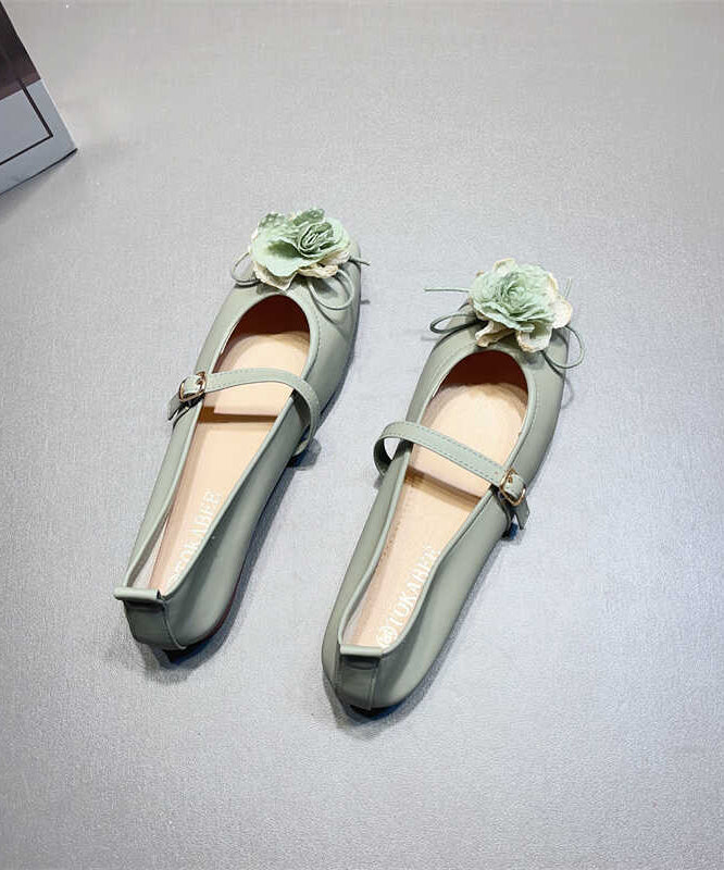 Graceful Orthopedic Shoes for Modern Look