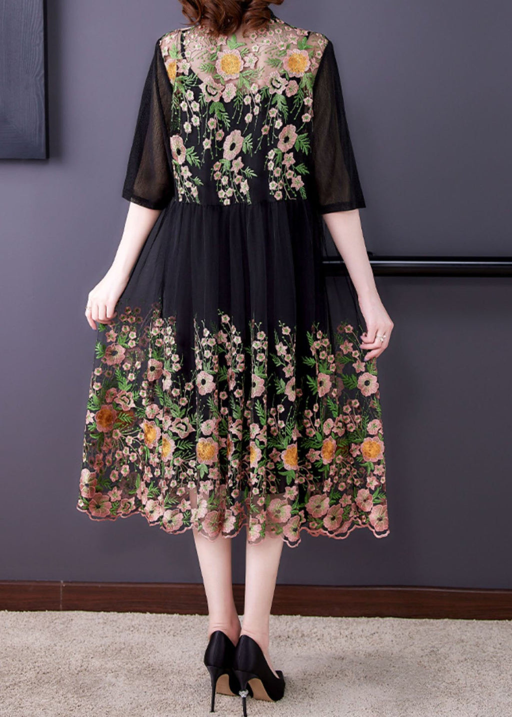 Effortlessly Elegant Cardigan with a Timeless Design