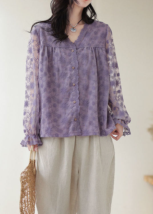Effortlessly Elegant Top with a Timeless Design