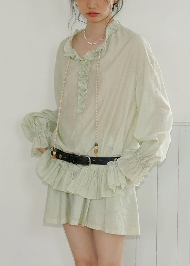 Well Tailored Shirt with a Graceful Silhouette
