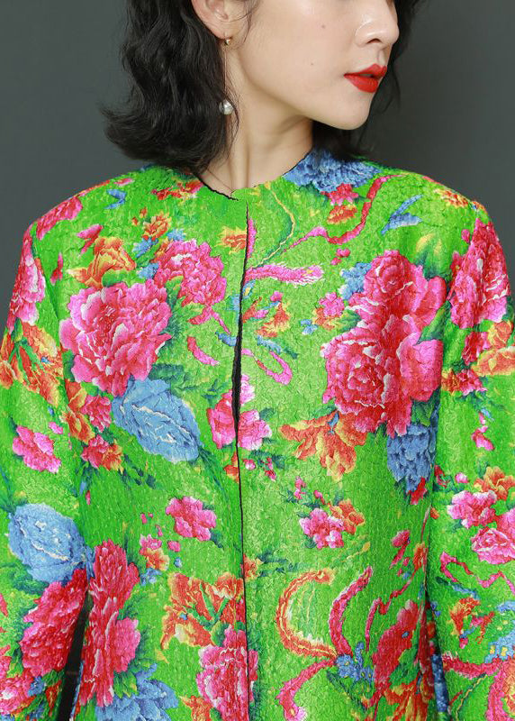 Gracefully Styled Coat for Any Occasion
